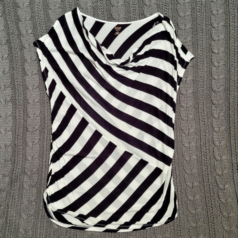 NWOT a.n.a top
